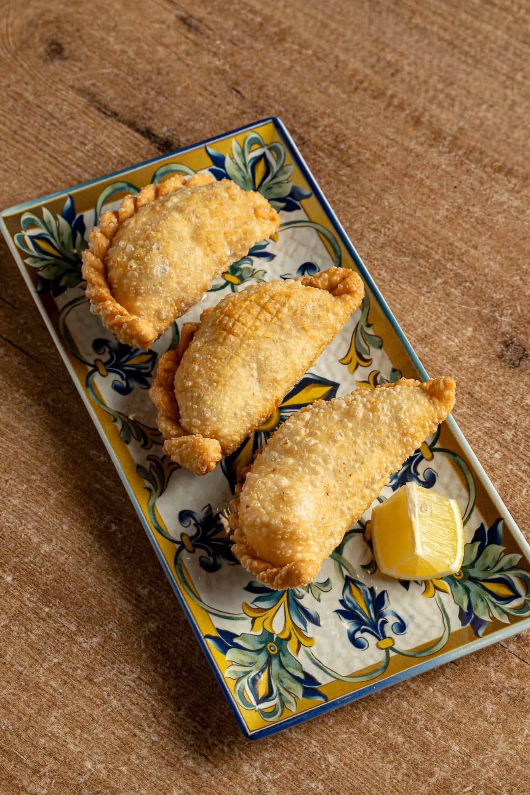 Empanada de carne salada